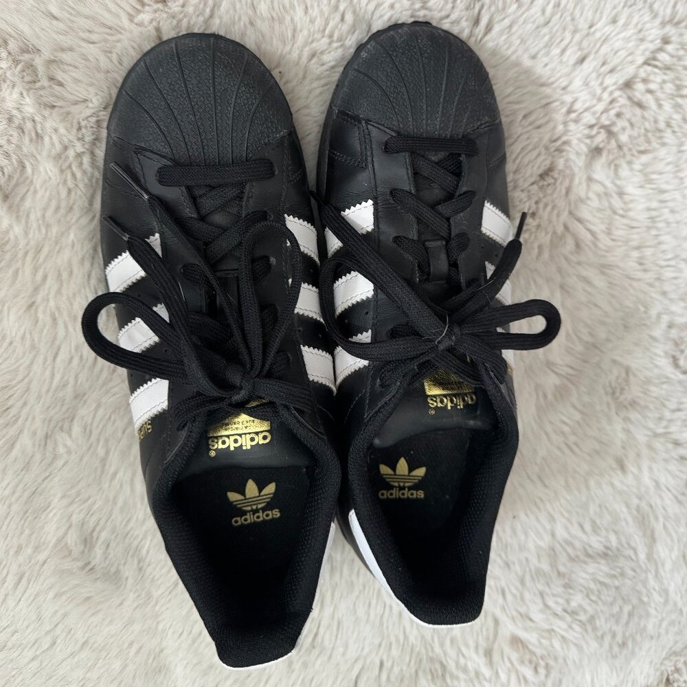 Adidas Superstars - Black - Size 6.5 Mens/8 Womens